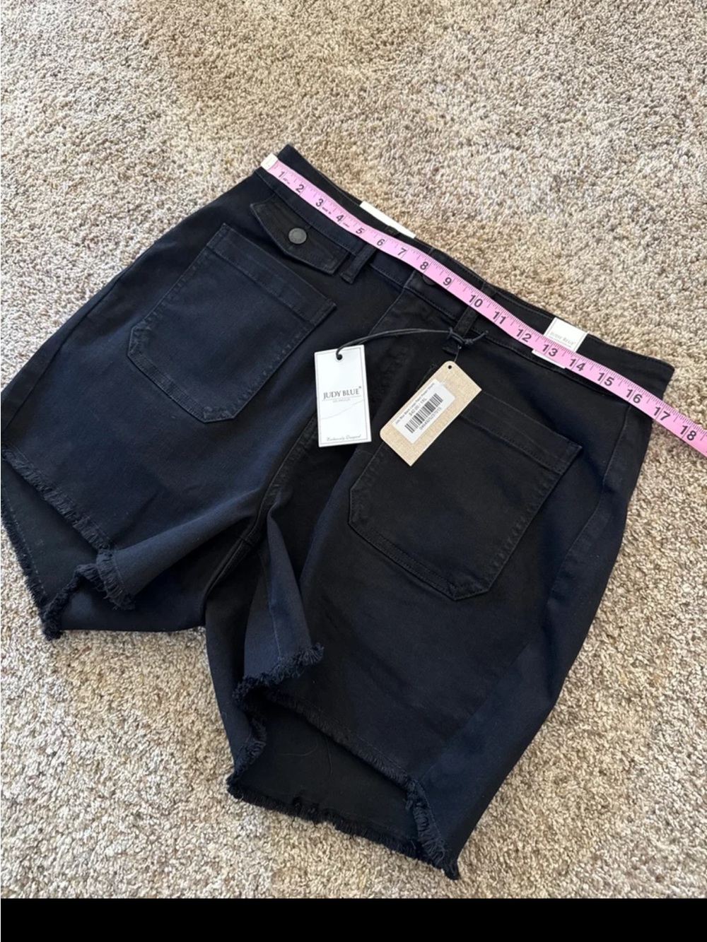 NWT JUDY BLUE CARGO PATCH POCKET SHORTS - BLACK Size 1X - Picture 11 of 12